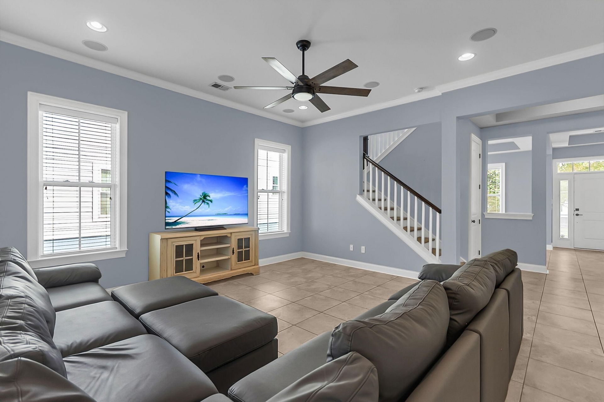 3664 Shutesbury Street Photo 18