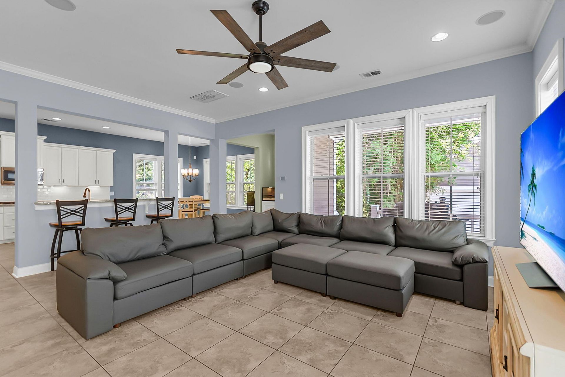 3664 Shutesbury Street Photo 20