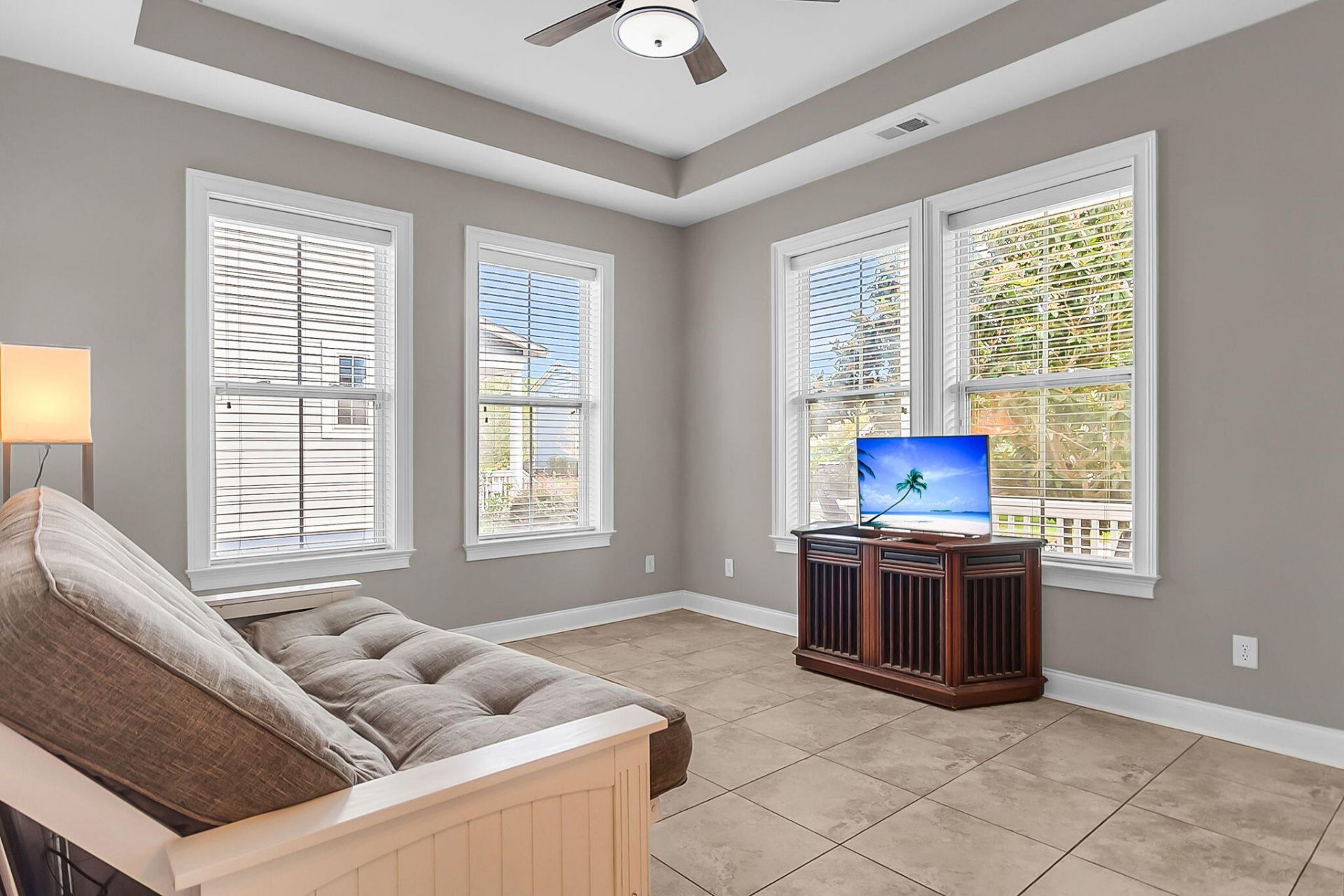 3664 Shutesbury Street Photo 27