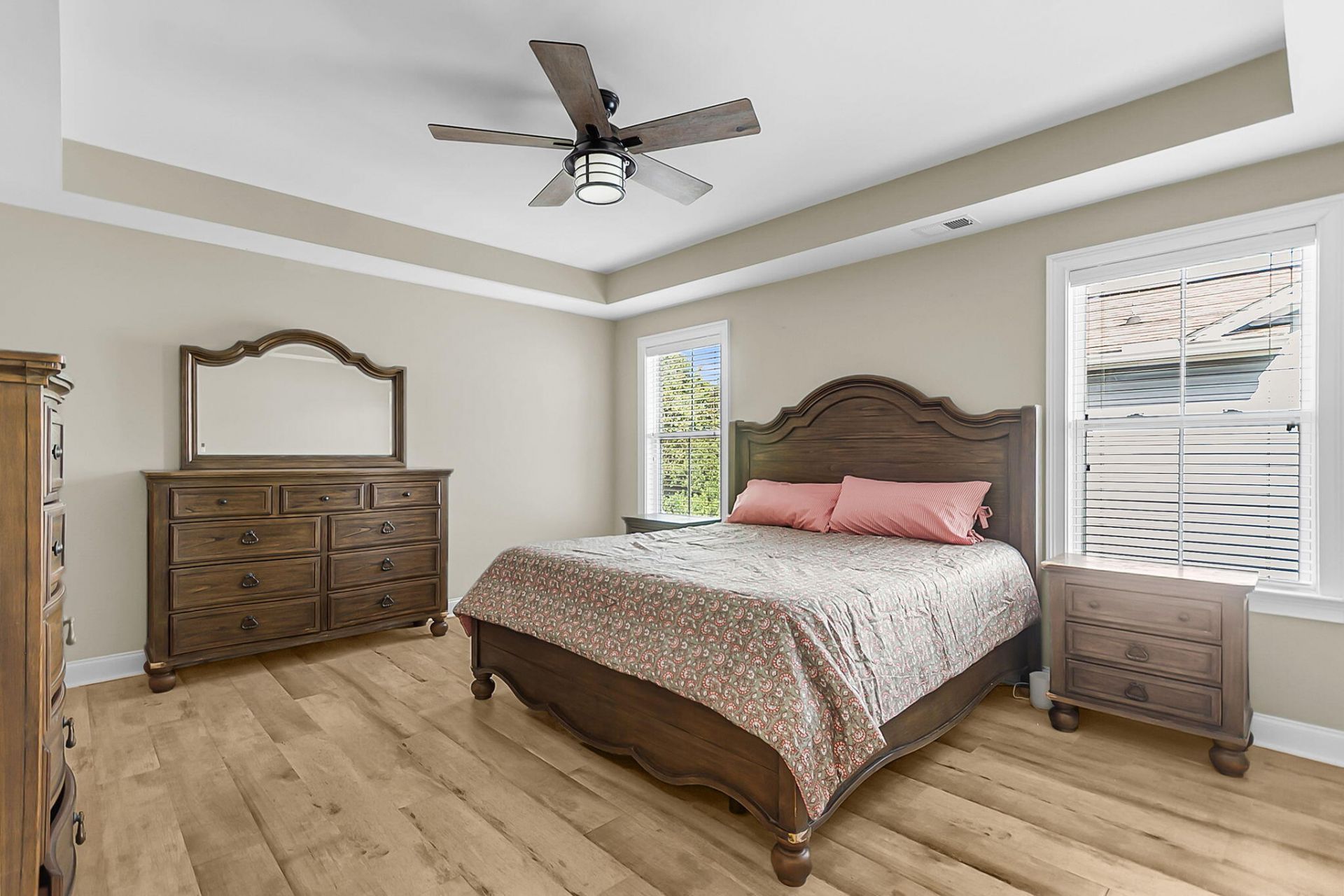 3664 Shutesbury Street Photo 34