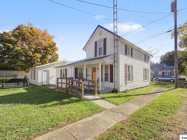 402 S Harrison Street, Mount Vernon, OH 43050