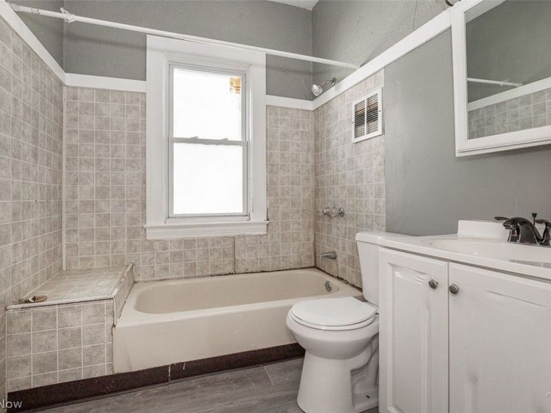 3247 E 117th Street, Cleveland, OH 44120 Photo 13