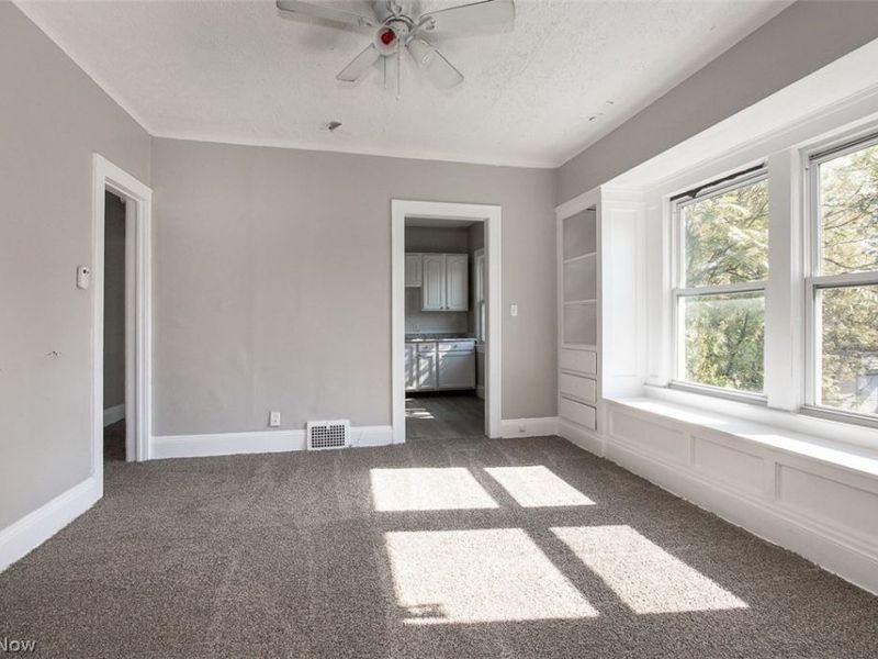 3247 E 117th Street, Cleveland, OH 44120 Photo 8