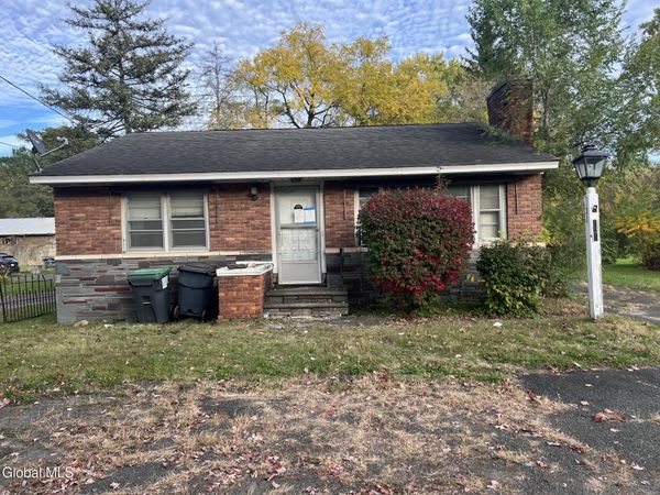 121 Hudson River Road, Waterford, NY 12188