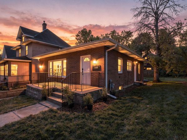 1128 Selby Avenue, Saint Paul, MN 55104