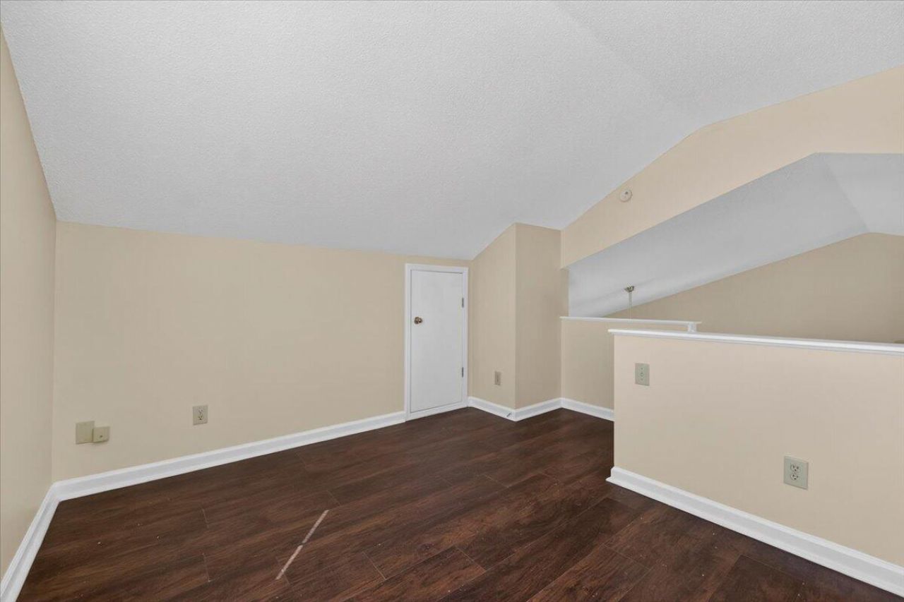 3071 Rollins Court Photo 32