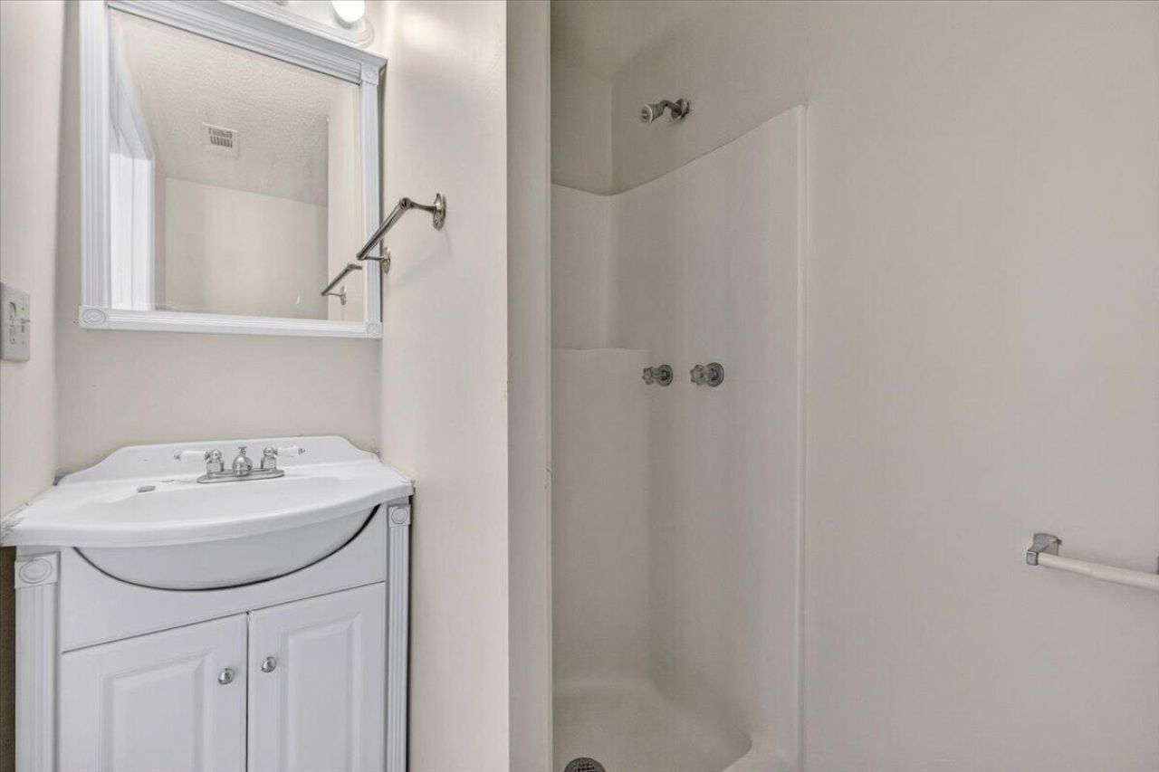 3071 Rollins Court Photo 33
