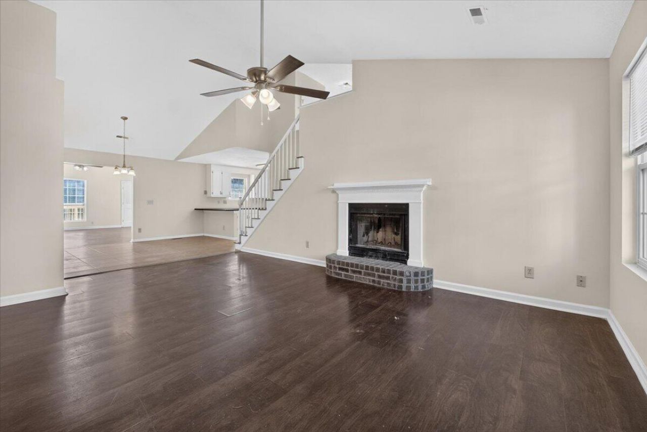 3071 Rollins Court Photo 5