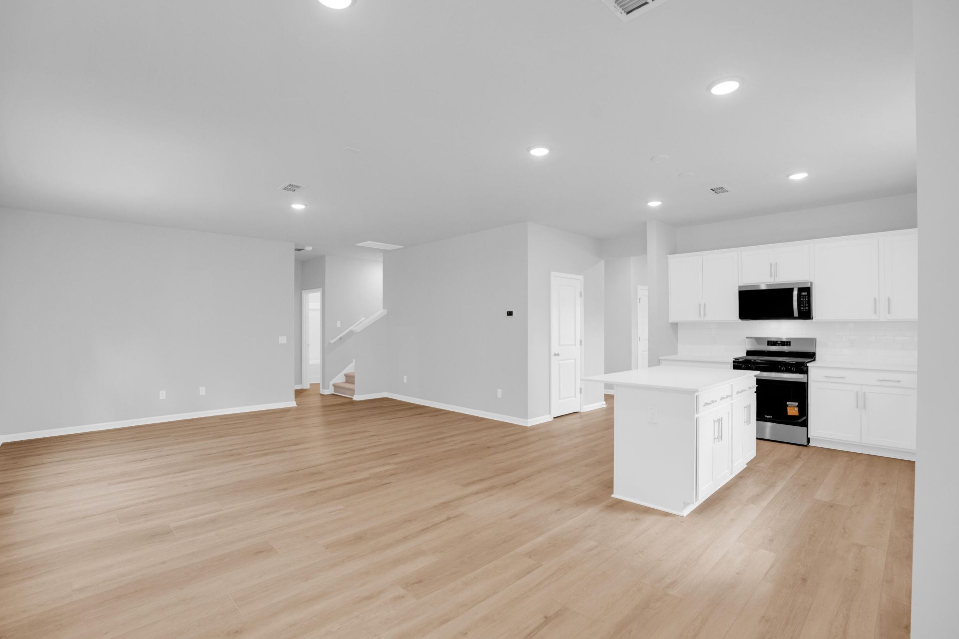 873 Meadowbrook Lane Photo 12