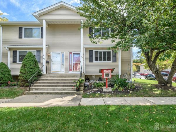 46 Davids Court, Dayton, NJ 08810