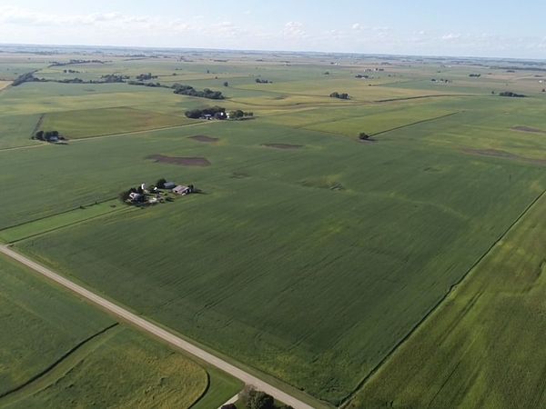 000 Angling Road , Ladd, IL 61329