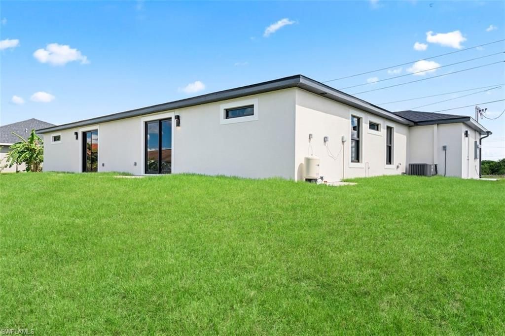 1550 Gretchen Ave S, Lehigh Acres, FL 33973 Photo