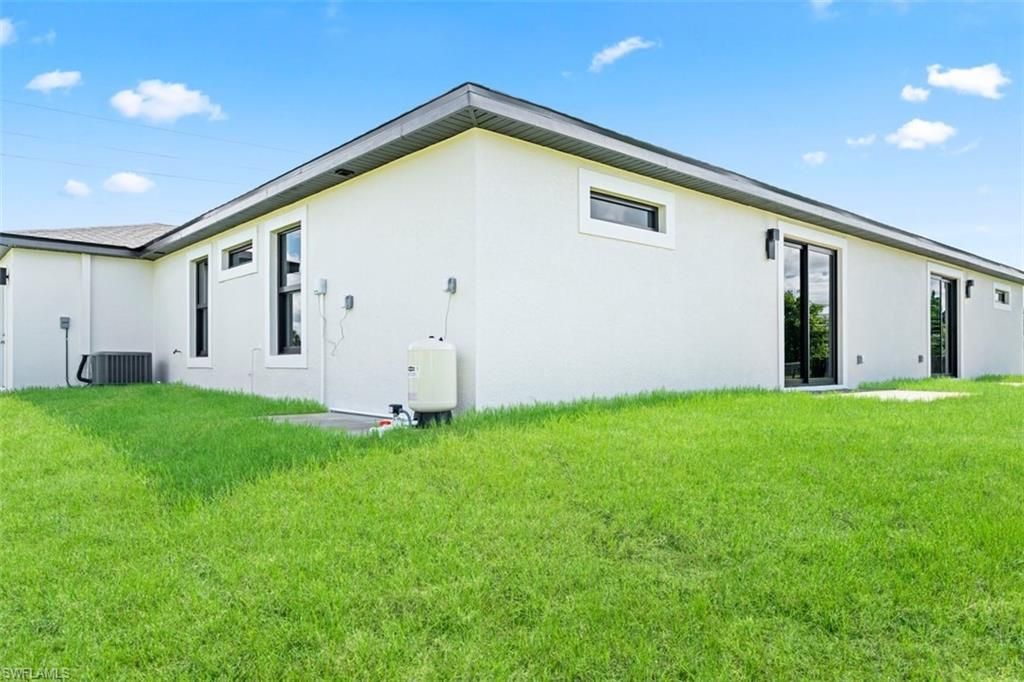 1550 Gretchen Ave S, Lehigh Acres, FL 33973 Photo