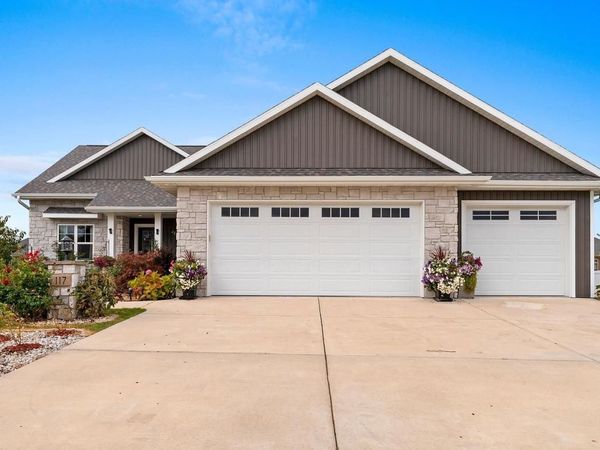 117 PURPLE SAGE DRIVE, Green Bay, WI 54311
