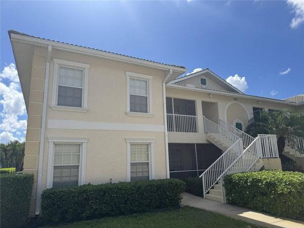 400 MIRABELLA CIRCLE , Unit 201, VENICE, FL 34292
