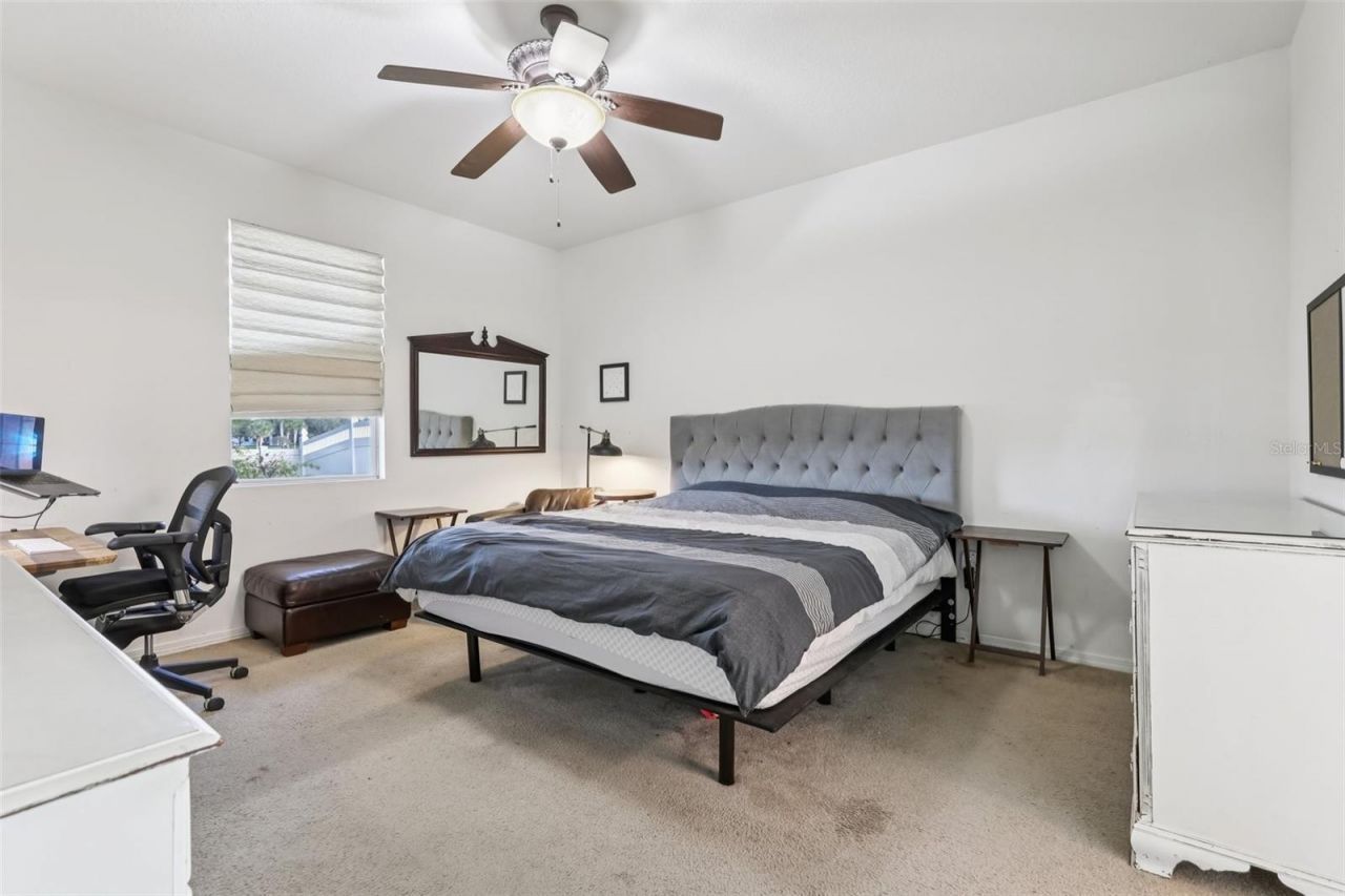 1689 Strathmore Circle , Mount Dora, FL 32757 Photo