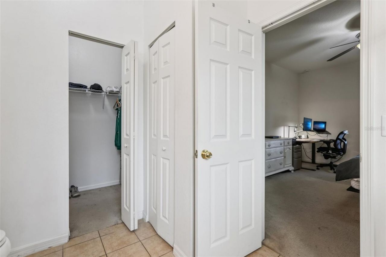 1689 Strathmore Circle , Mount Dora, FL 32757 Photo