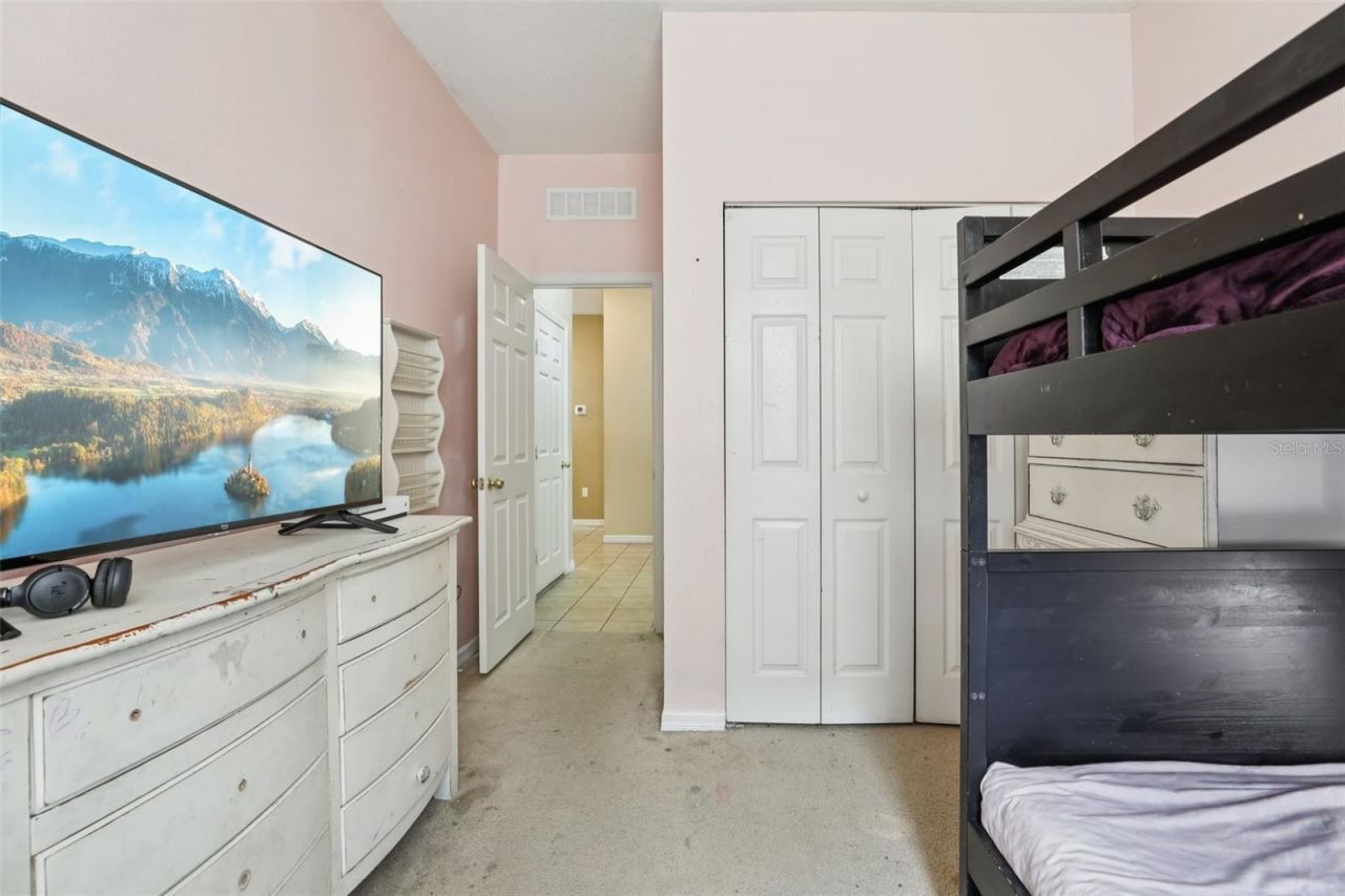 1689 Strathmore Circle , Mount Dora, FL 32757 Photo