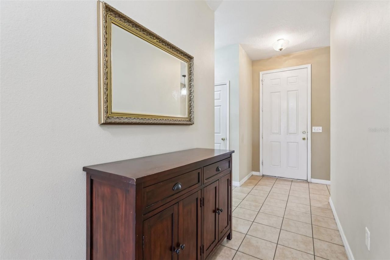 1689 Strathmore Circle , Mount Dora, FL 32757 Photo
