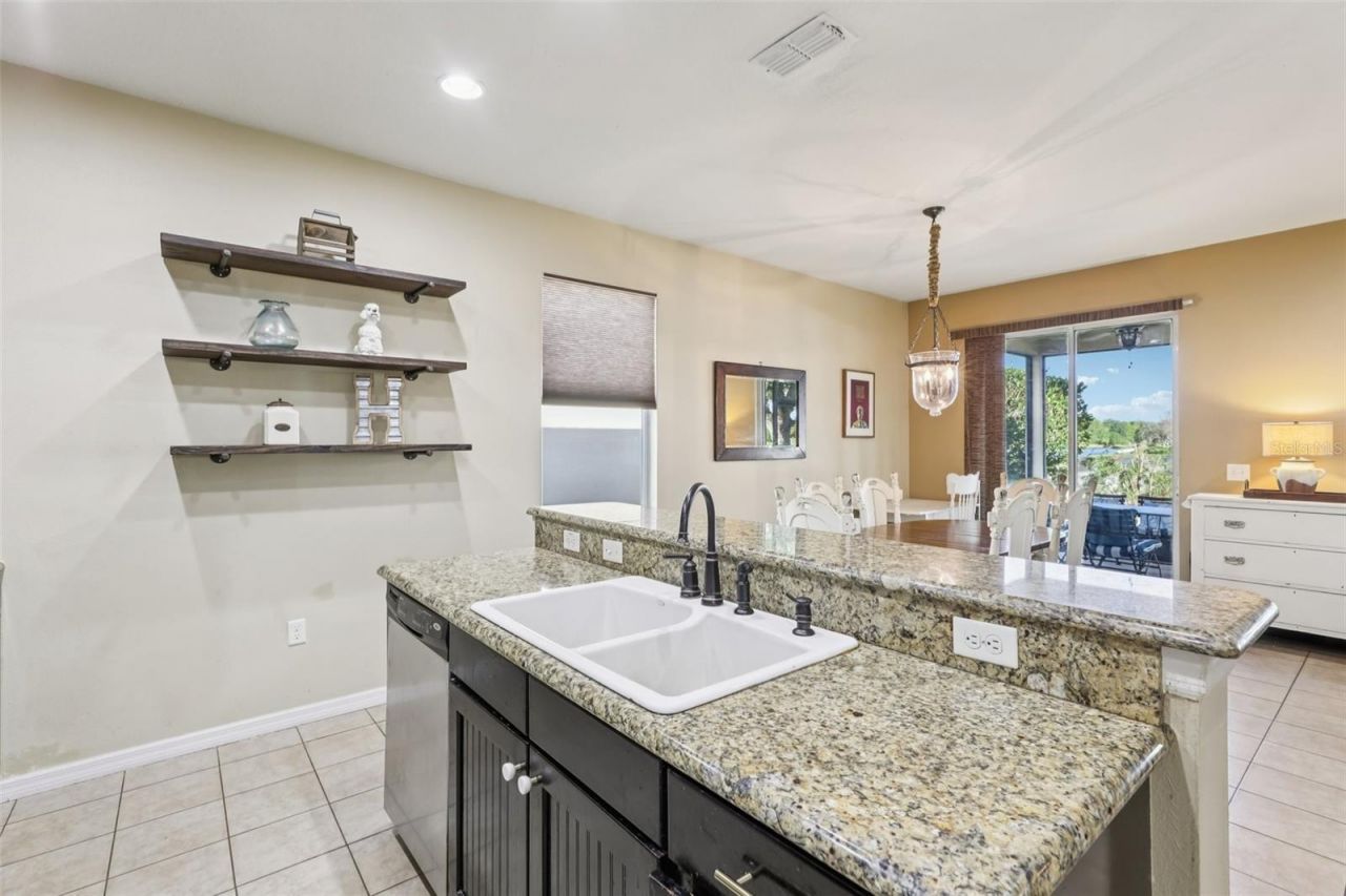 1689 Strathmore Circle , Mount Dora, FL 32757 Photo