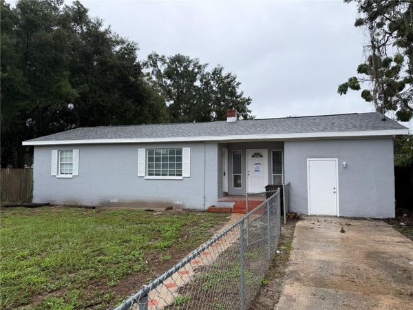 6044 SE AGNEW ROAD , BELLEVIEW, FL 34420