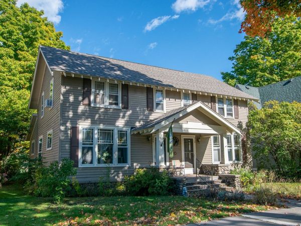 318 Seventh Street, Traverse City, MI 49684