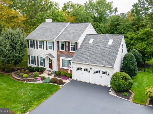 21 SPUR ROAD, LANSDALE, PA 19446