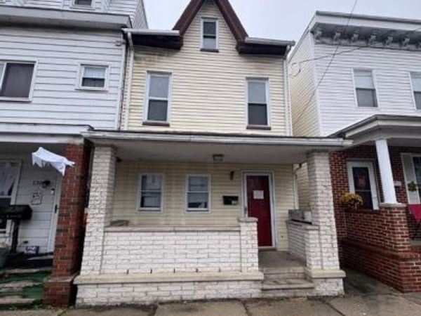 128 S 2ND STREET, SAINT CLAIR, PA 17970