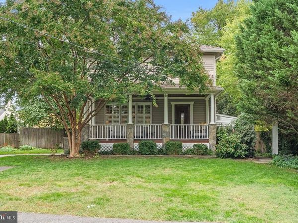 3017 KING STREET , ALEXANDRIA, VA 22302