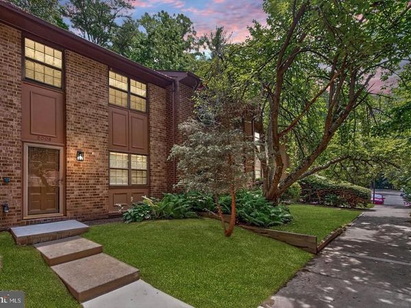 2006 HEADLANDS CIRCLE , RESTON, VA 20191