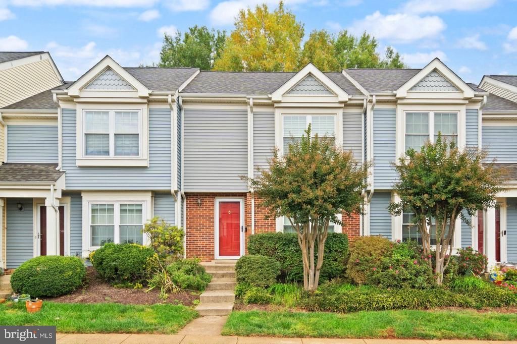 46706 Atwood Square, Unit 115, Sterling, VA 20164 Main Photo