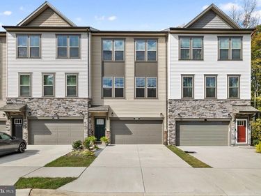 13188 NIXON LANE , WOODBRIDGE, VA 22193