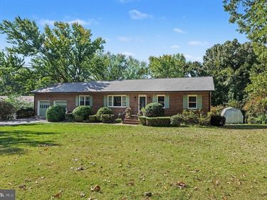 698 HOPE ROAD , STAFFORD, VA 22554