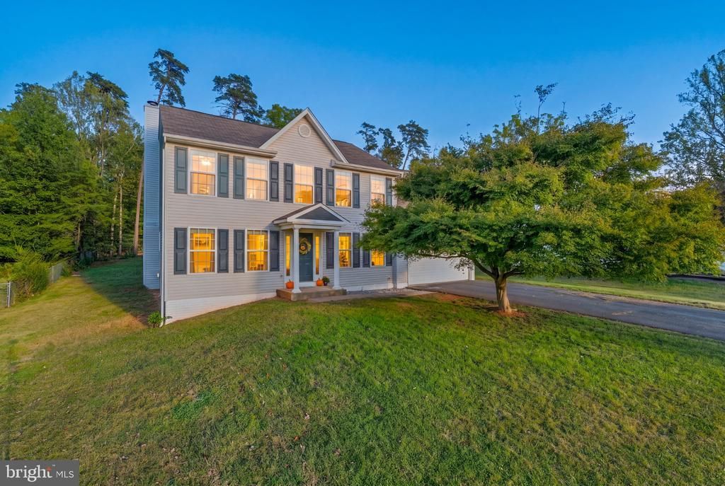 8 Bonnie Lee Court , Stafford, VA 22556 Main Photo