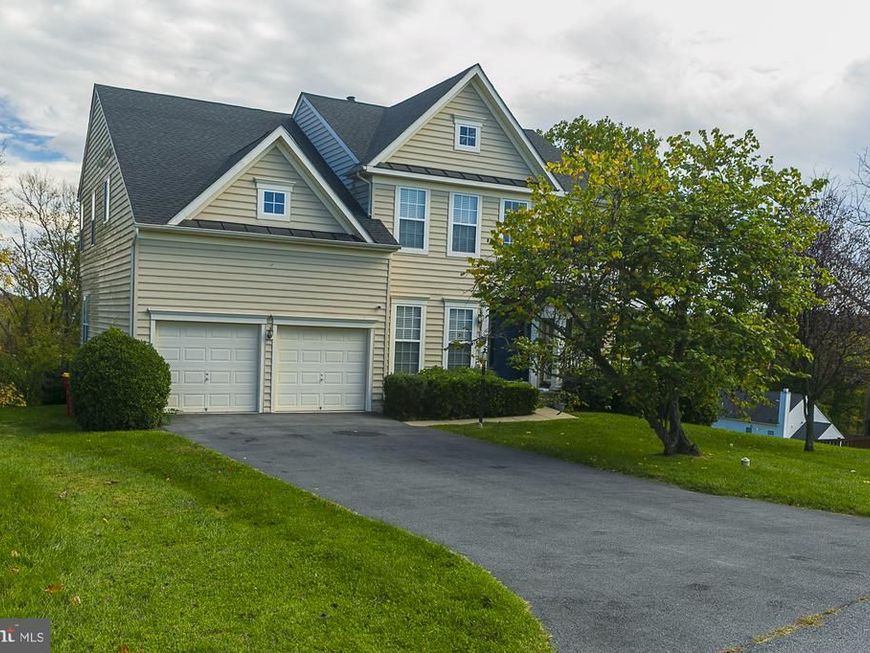 121 Glory Ridge Place, Kearneysville, WV 25430 Main Photo