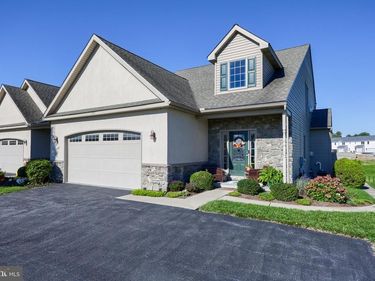 127 ANNA LANE , ELIZABETHTOWN, PA 17022