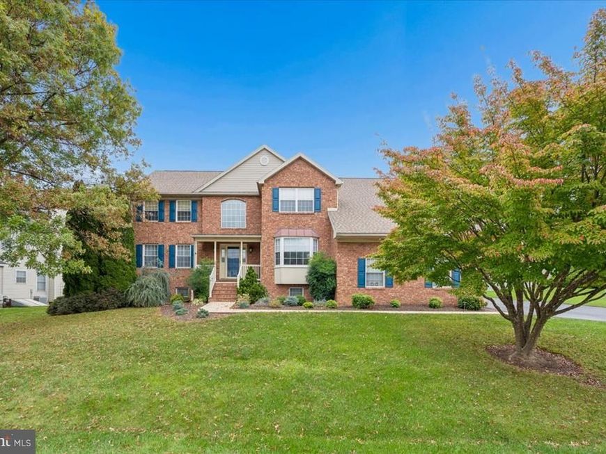 19220 Chippendale Circle, Hagerstown, MD 21742 Main Photo