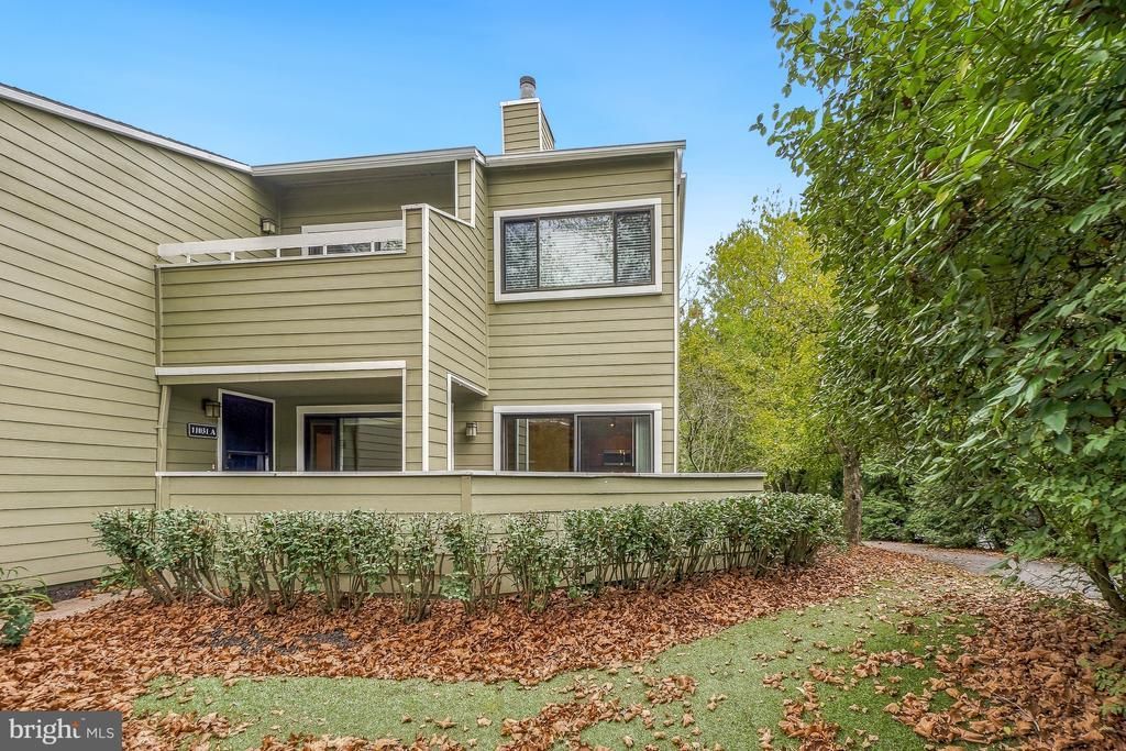 11031 A Villaridge Court, Reston, VA 20191 Main Photo