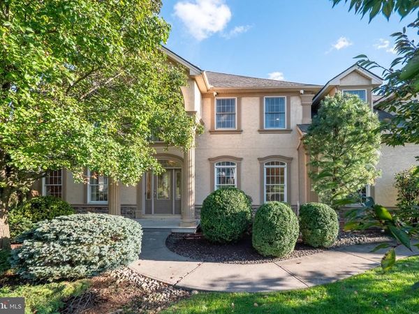 88 CREST BOULEVARD , EASTON, PA 18045