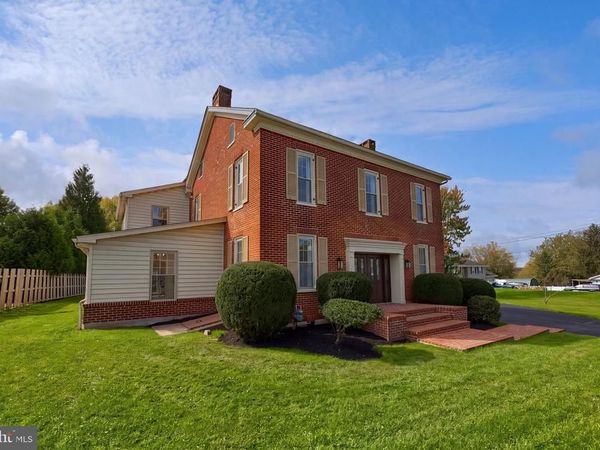 318 OXFORD ROAD , NEW OXFORD, PA 17350