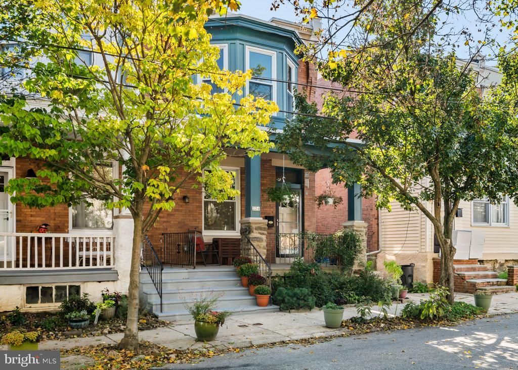 224 E Sydney Street, Philadelphia, PA 19119 Main Photo