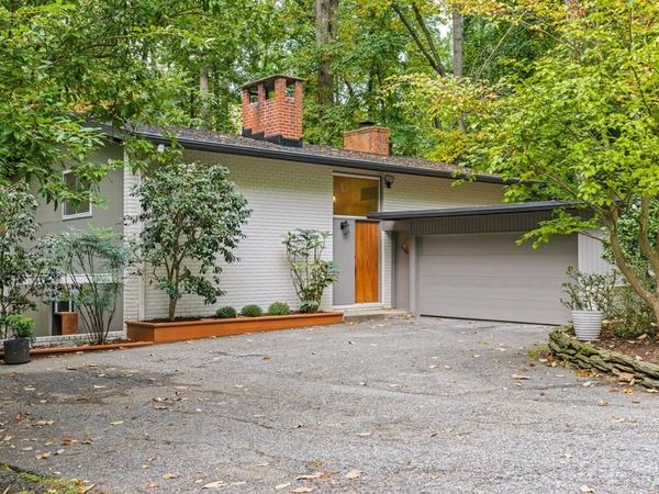3422 PHILIPS DRIVE, PIKESVILLE, MD 21208