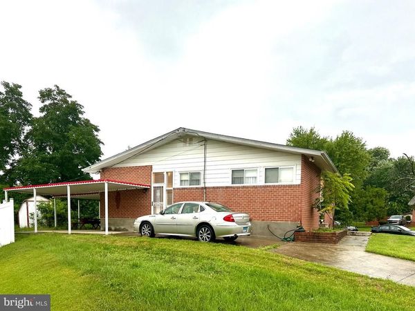 8901 MIDDLEBROOK COURT , RANDALLSTOWN, MD 21133