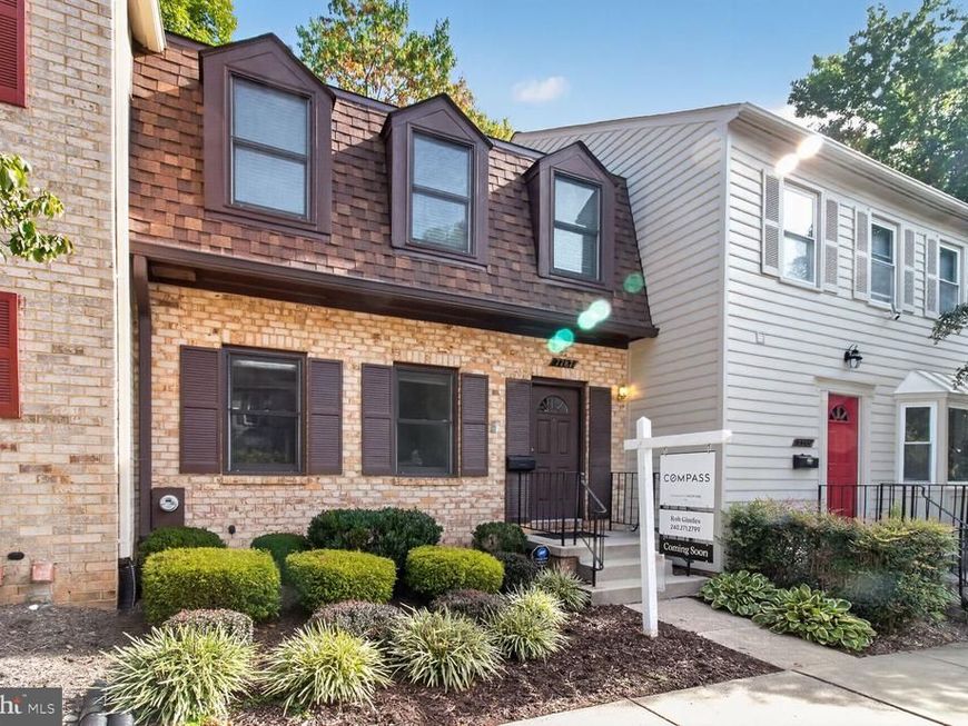 7787 Heatherton Lane, Potomac, MD 20854 Main Photo