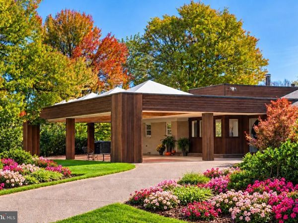 10616 RED BARN LANE, POTOMAC, MD 20854