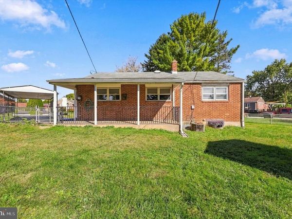 2105 N BENT LANE , ASTON, PA 19014