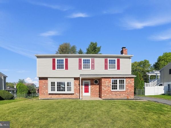 15 MULBERRY , BOOTHWYN, PA 19061
