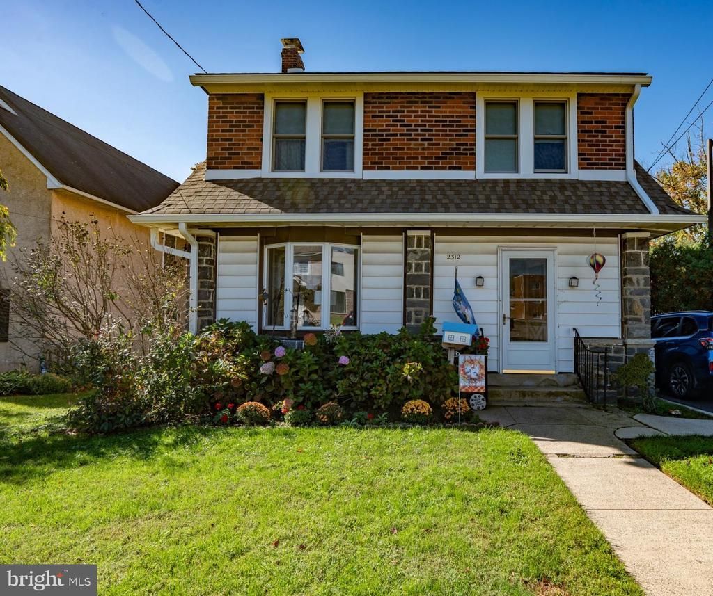 2312 Oakmont Avenue, Havertown, PA 19083 Main Photo