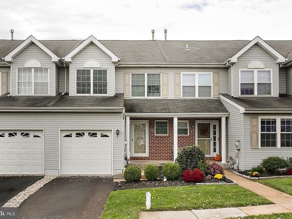 89 FORREST COURT , LIMERICK TWP, PA 19468