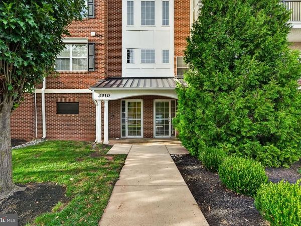 3910 ASHLAND DRIVE, Unit 215, HARLEYSVILLE, PA 19438
